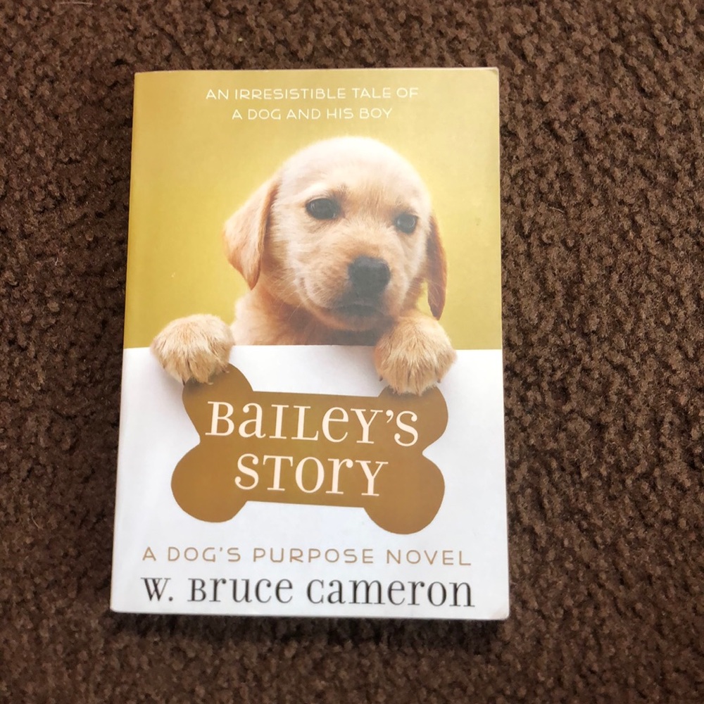 Book : Baileys Story By- W. Bruce Cameron
